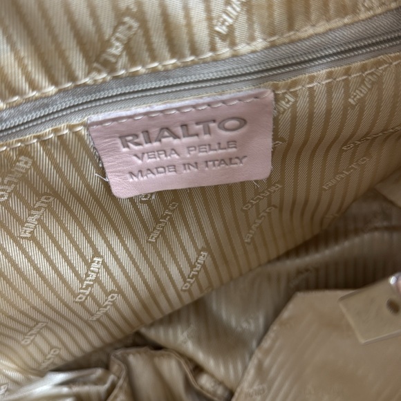 NWT Pink Leather Floral Embossed Shoulder Crossbody Bag Made in Italy - Picture 11 of 13